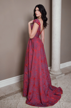 Load image into Gallery viewer, #901 GOWN